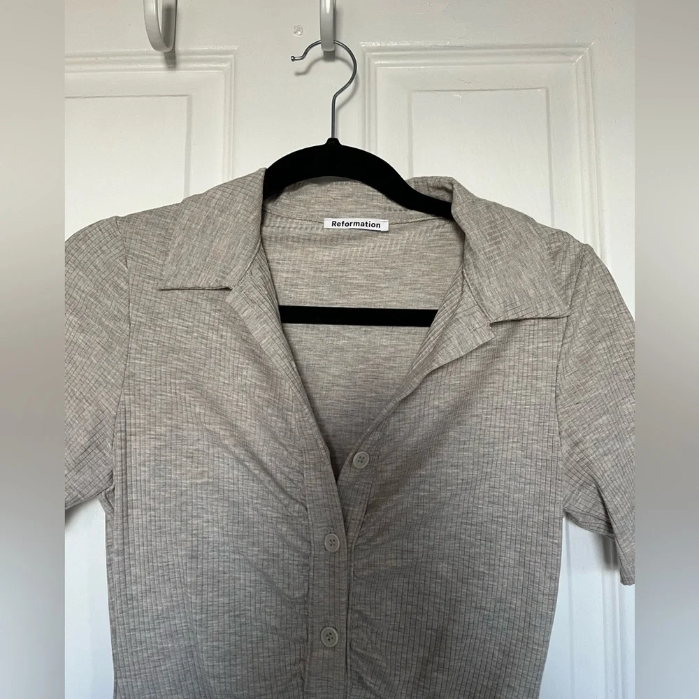 Reformation collard button up dress - Picture 3 of 3